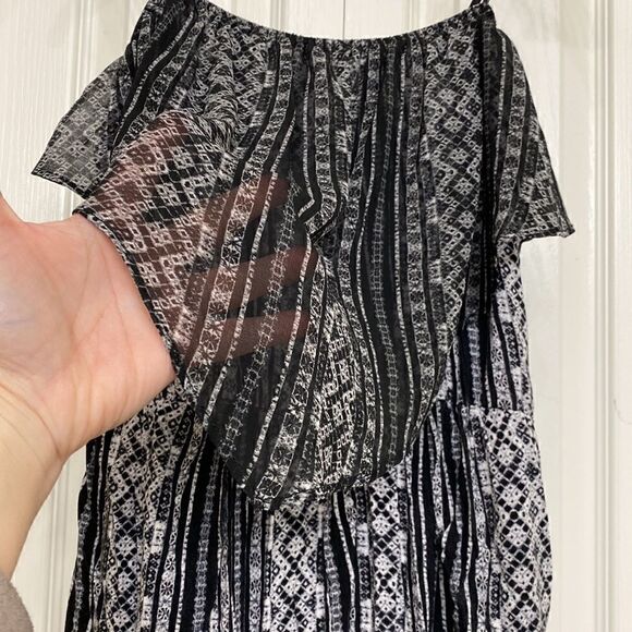 BCBGeneration Black & White Handkerchief Romper - Picture 4 of 5